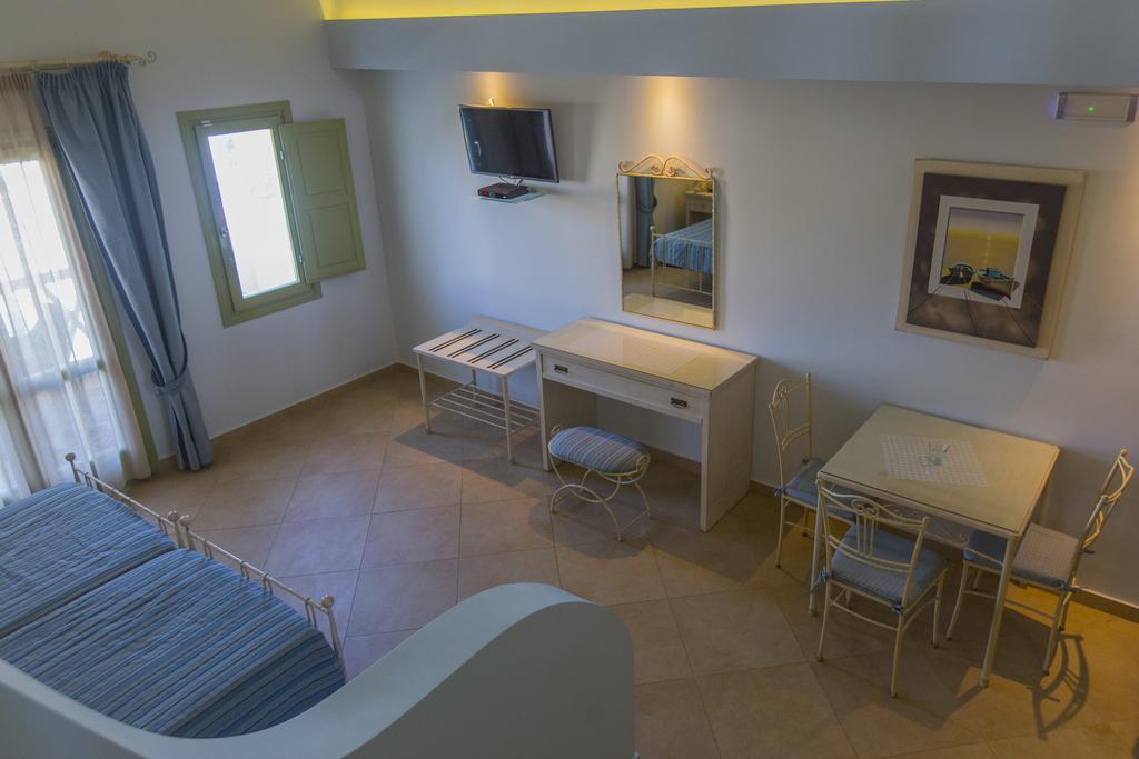Anassa Deluxe Suites Kamári Exterior foto
